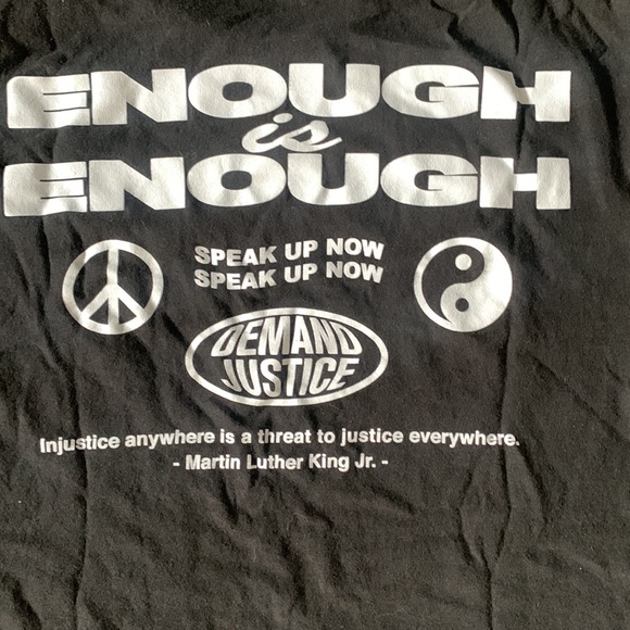 PacSun Social Justice Graphic Tee Medium - Picture 5 of 5